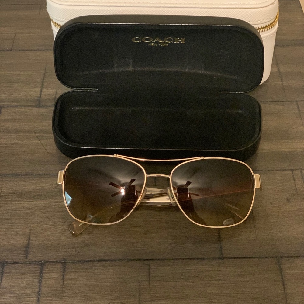 Coach aviator sunglasses